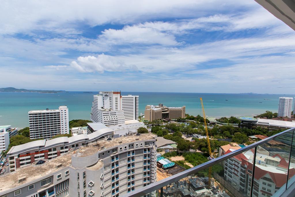 The Cliff Residence Condo Pattaya Chambre photo