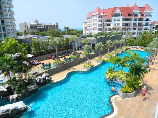 The Cliff Residence Condo Pattaya Chambre photo