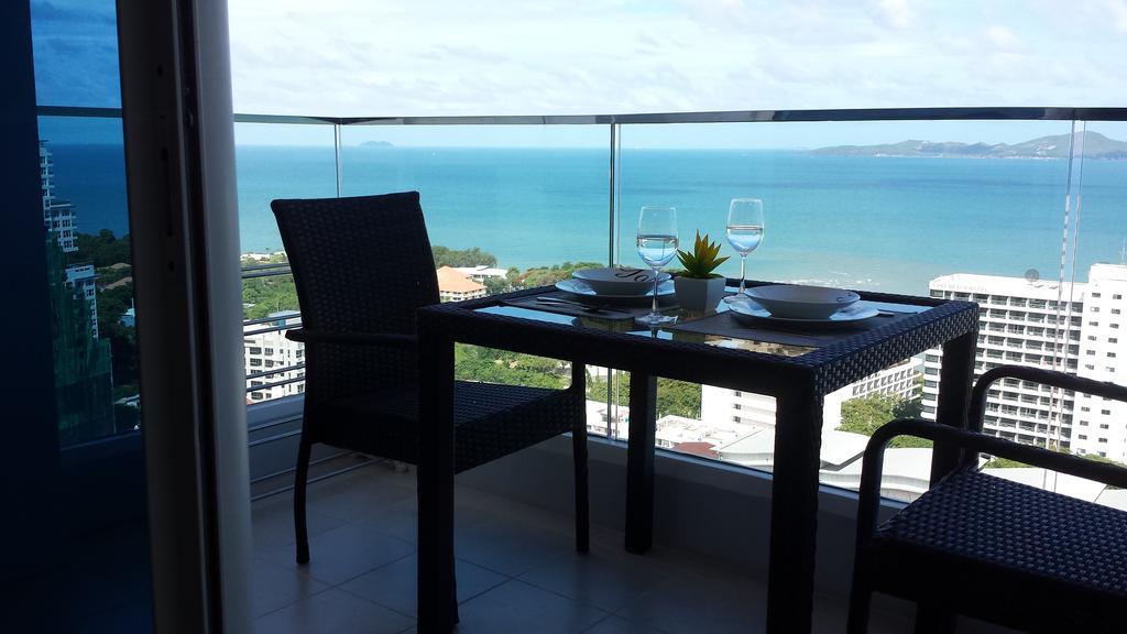 The Cliff Residence Condo Pattaya Chambre photo