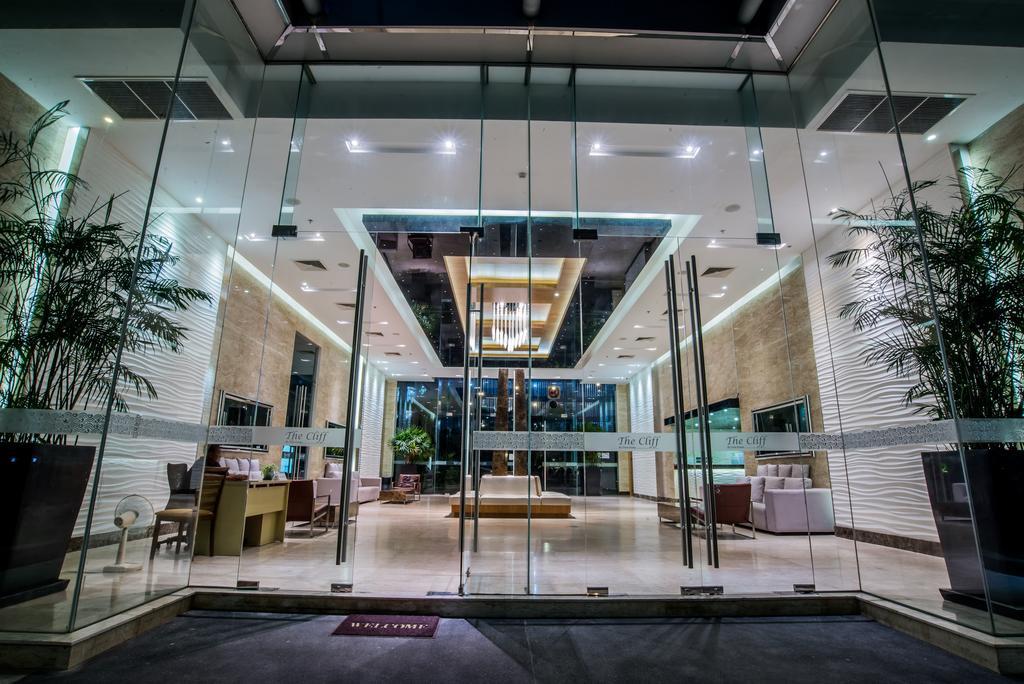 The Cliff Residence Condo Pattaya Extérieur photo