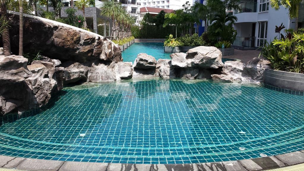 The Cliff Residence Condo Pattaya Extérieur photo